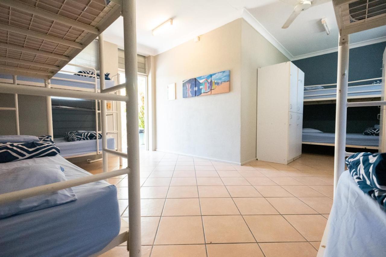 Rockhampton Backpackers Hostel Екстериор снимка